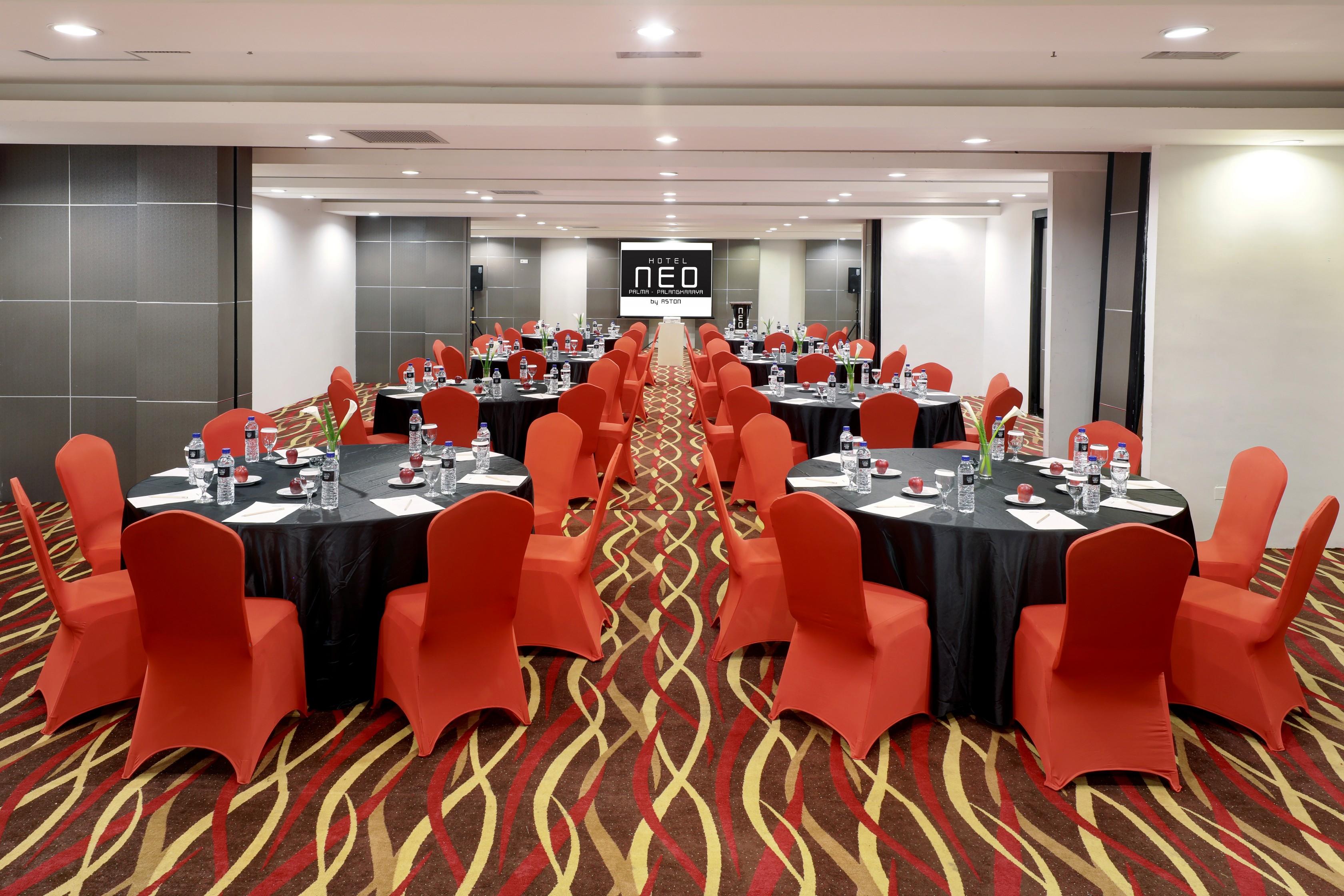 Hotel Neo Palma Palangkaraya By Aston מראה חיצוני תמונה